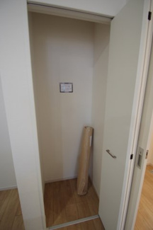 【収納】 | 【仲介手数料無料！！】日野市日野台4丁目　新築戸建て（全1棟）1号棟　5099万円