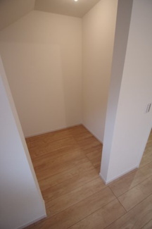 【収納】 | 【仲介手数料無料！！】日野市日野台4丁目　新築戸建て（全1棟）1号棟　5099万円