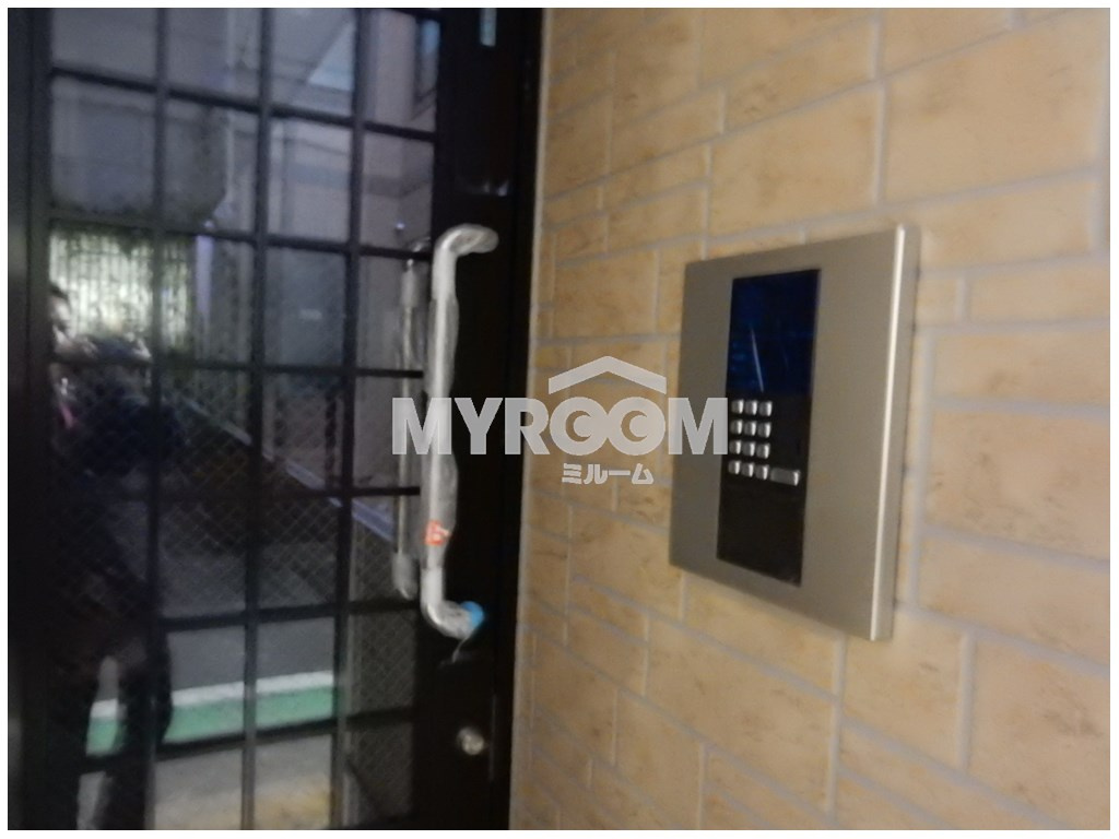 アーバンプレイス高田馬場Ｋのエントランス|出入り口