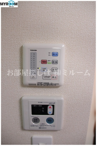 アーバンプレイス高田馬場Ｋの設備|浴室乾燥機付★（同一仕様写真）