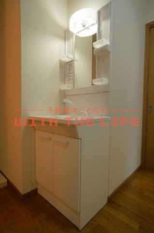 グレイス篠山【キャッシュバック対象物件】の独立洗面台|独立洗面台です