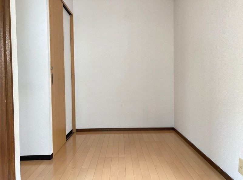 菅谷貸家の寝室