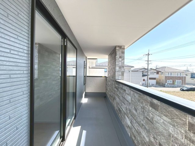 新築戸建　江南市今市場町２期　全４区画分譲のバルコニー|バルコニーは南向きで洗濯物もよく乾きます！
