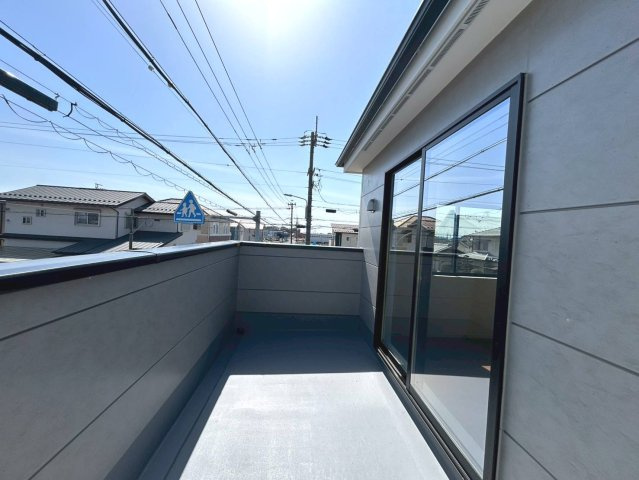 新築戸建　江南市今市場町２期　全４区画分譲のバルコニー|バルコニーは南向きで洗濯物もよく乾きます！
