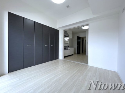 【居間・リビング】 | Wコート城西 | ゆったり過ごせる居間です