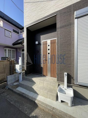 グランソフィア的場のエントランス