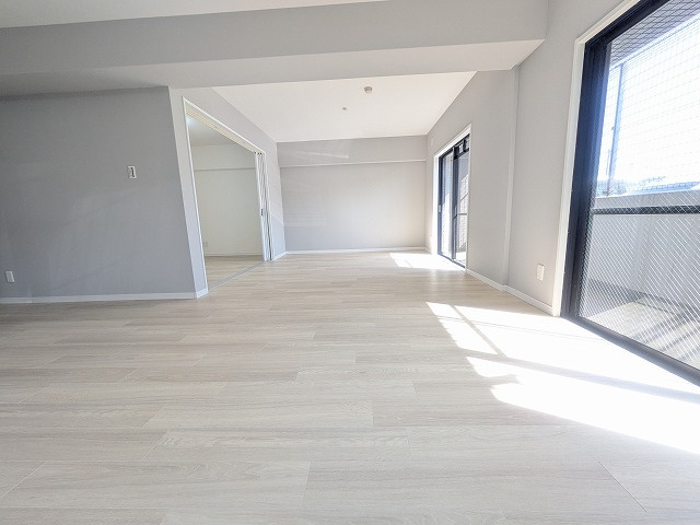 【居間・リビング】 | ロワイヤル企救丘Ⅱ（B-41）