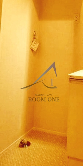 ソラーナ南池袋の設備|洗濯機置き場です。