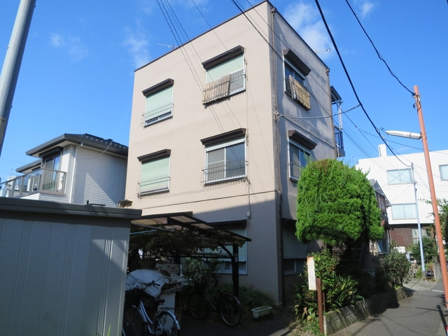 第二臼倉荘の外観|陽当たりのイイマンションです。