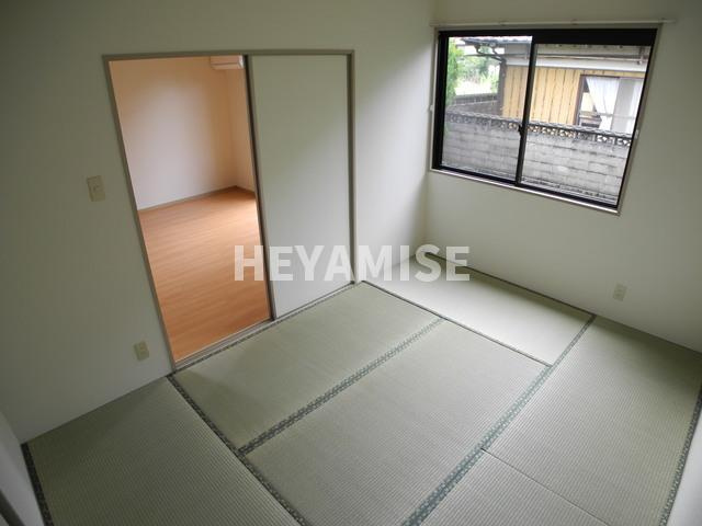 セジュールホワイトの居間・リビング|※室内画像は別号室のもの