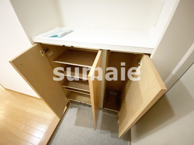 コスモ与野チェロードの玄関|シューズボックスあります！