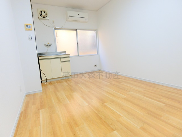 山王ハウスの居間・リビング