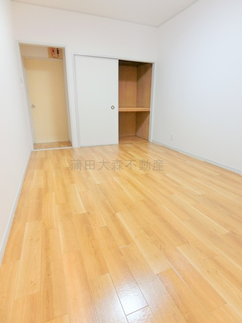 山王ハウスの居間・リビング