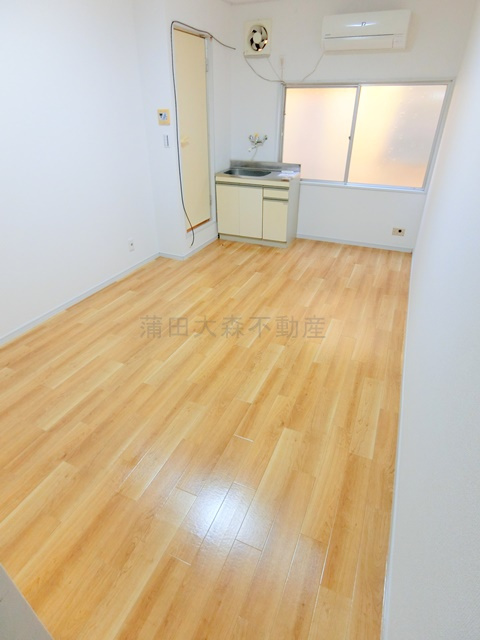 山王ハウスの居間・リビング