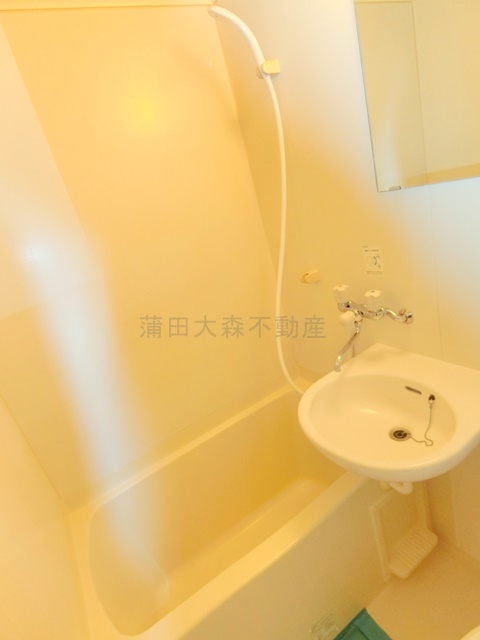 山王ハウスの浴室