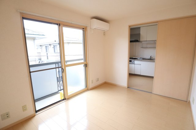 リヴェールシャトー　Ａ棟の洋室