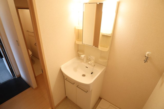 リヴェールシャトー　Ａ棟の洗面所