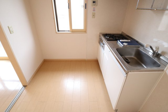 リヴェールシャトー　Ａ棟の居間・リビング