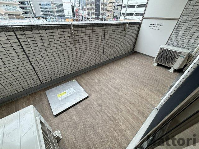 Dimus福島のバルコニー