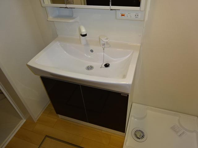 エッセンティア谷上の洗面所|洗面