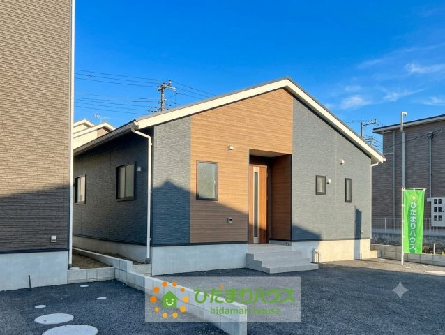 幸手市西第8　新築一戸建て　01　クレイドルガーデンの外観