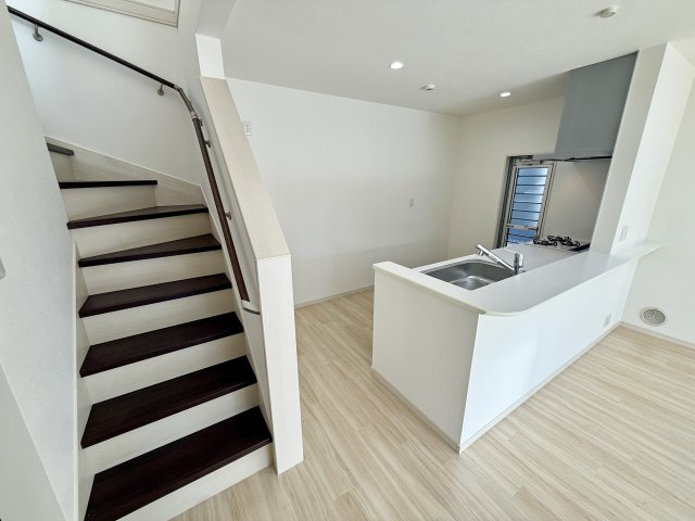 【居間・リビング】 | 桑名市大字五反田 | ＬＤＫ