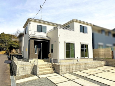 【外観】 | 桑名市大字五反田 | 令和元年築の４ＬＤＫ　リフォーム完了済