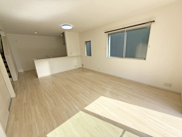 【居間・リビング】 | 桑名市大字五反田 | ＬＤＫ