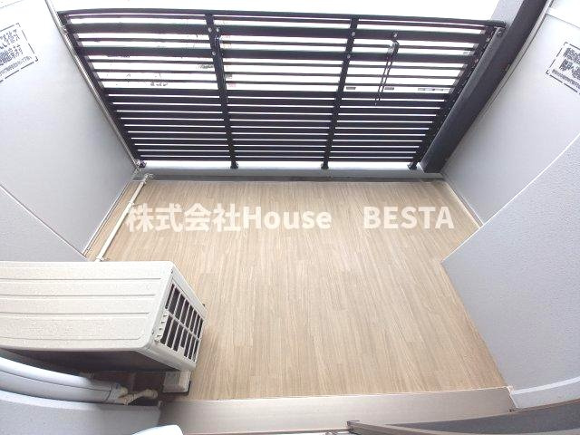 プレサンス神戸長田マリエントのバルコニー