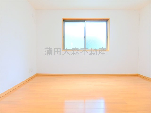 大田区羽田6丁目住宅の洋室