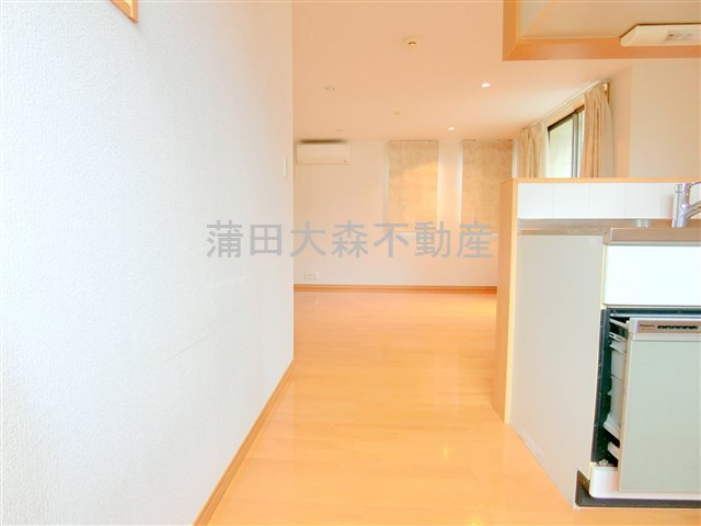 大田区羽田6丁目住宅の居間・リビング