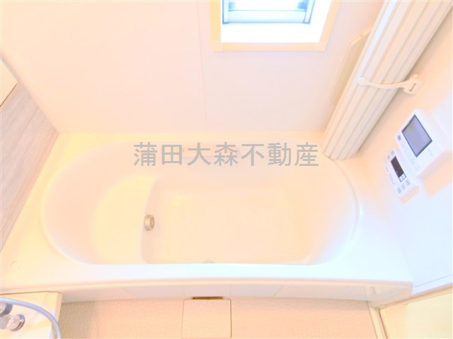 大田区羽田6丁目住宅の浴室