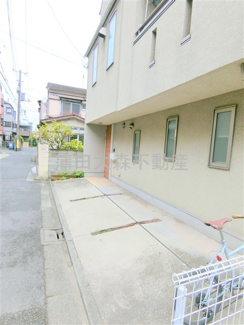 大田区羽田6丁目住宅の内装|洋室6.2帖