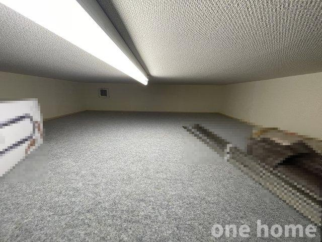 三国本町1丁目中古戸建の収納|◆1階約6.0帖洋室 大型床下収納です！場所を取る大きな物を収納でき重宝します！