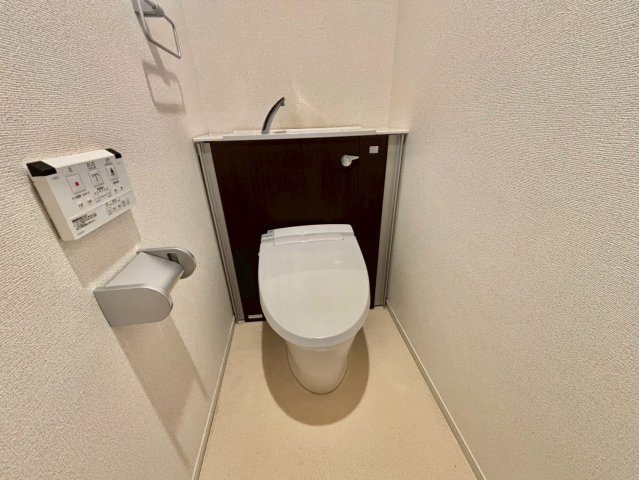 アネックス・ウエスト21の洋室