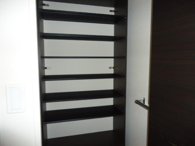 コンフォートレジデンスⅡの収納|シューズクローク