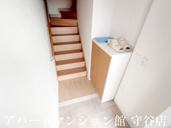 アヴェニール陽向の玄関