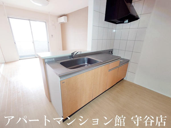 アヴェニール陽向のキッチン
