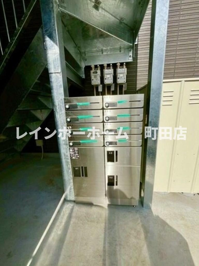 町田レジデンス※初期費用分割あと払いサービス利用可能物件のエントランス