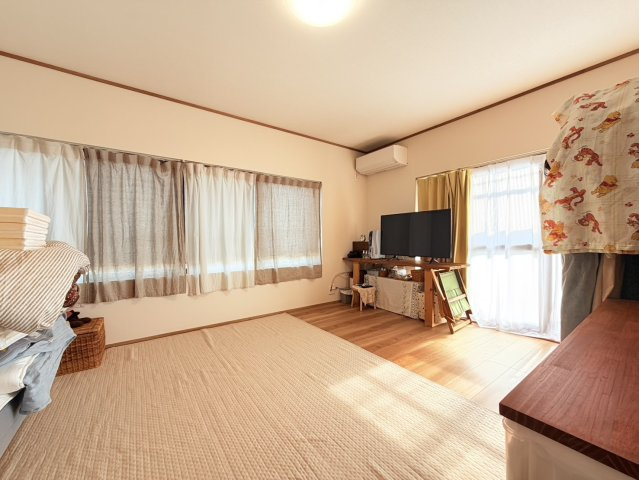 【日本家屋】二階建て倉庫付き土浦市高岡中古物件の洋室