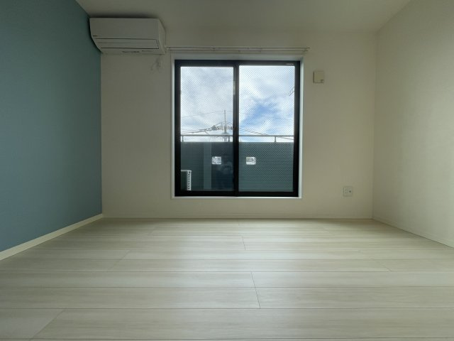 川崎市麻生区上麻生６丁目のアパートの寝室