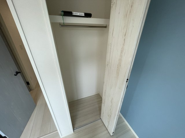 川崎市麻生区上麻生６丁目のアパートの収納