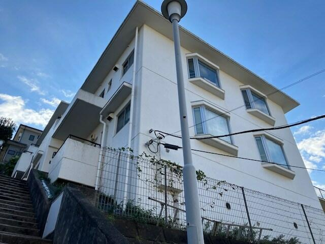 川崎市多摩区寺尾台１丁目の賃貸マンション