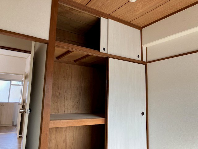 川崎市多摩区寺尾台１丁目の賃貸マンションの収納