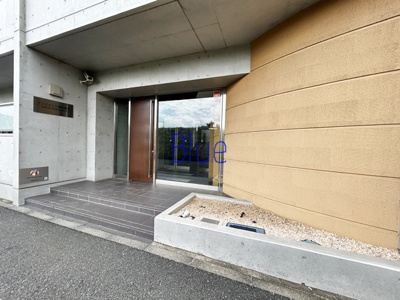 【エントランス】 | アンビエンテ横浜鴨居