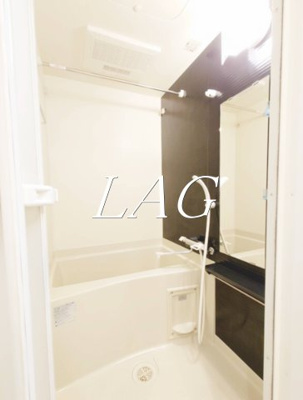 【浴室】 | ジェノヴィア浅草Ⅱスカイガーデン | お風呂です。