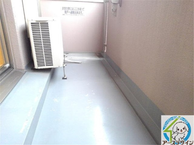 コンフォート本町のバルコニー