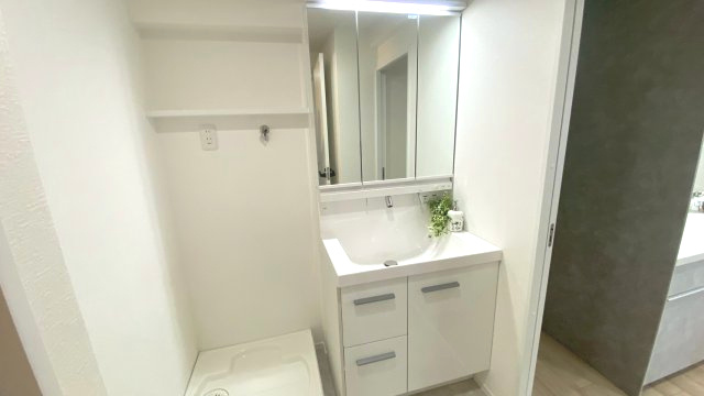 ロワールマンション西公園ビュー A棟のその他共用部分|エントランスの集合郵便受けです！総戸数43戸のマンションです！