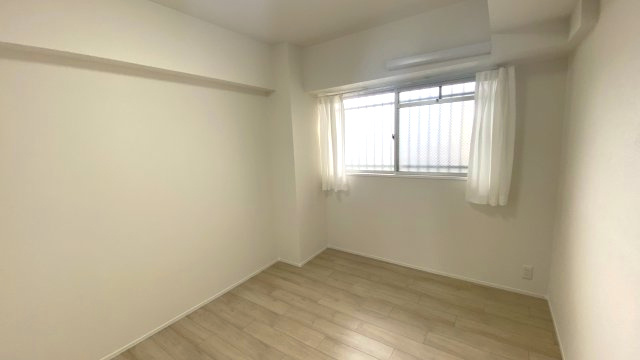 ロワールマンション西公園ビュー A棟の収納|家族の靴をスッキリ整理できます！