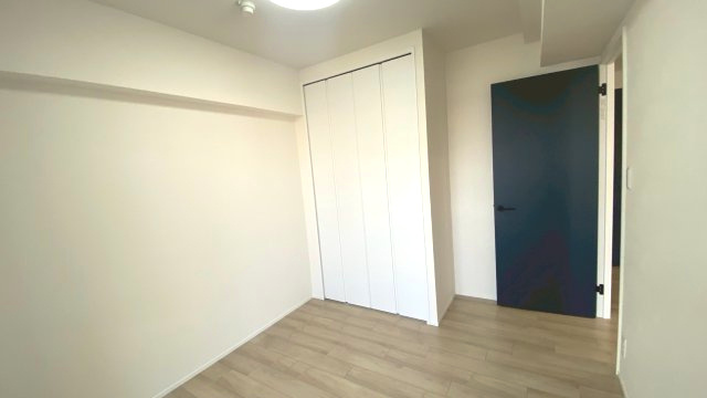 ロワールマンション西公園ビュー A棟の洋室|シンプルで使い勝手の良い洋室です！